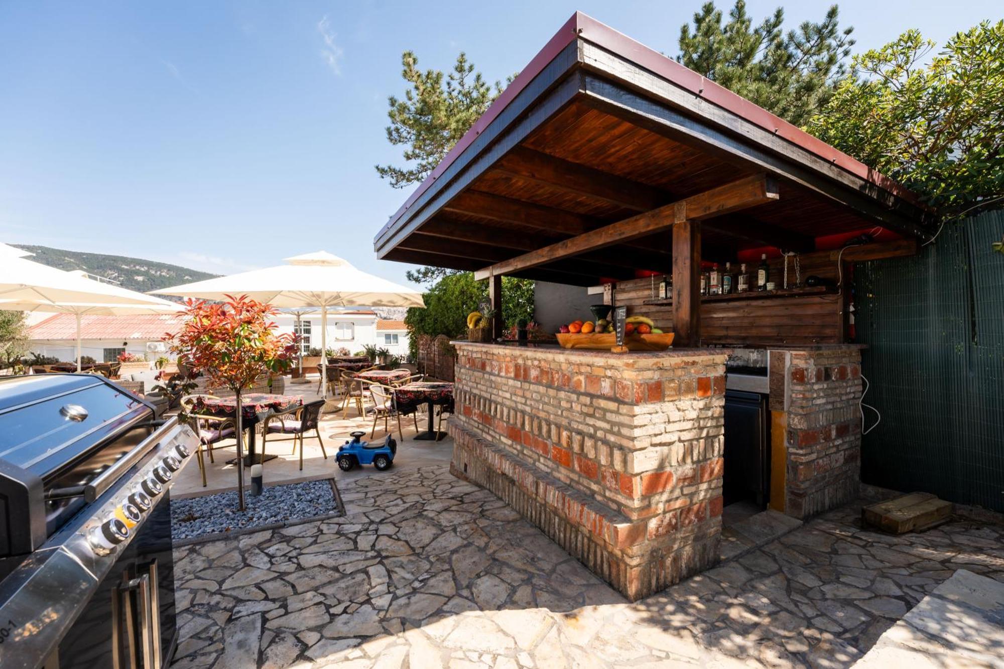 Bed&Breakfast Villa Terezija Baška Buitenkant foto